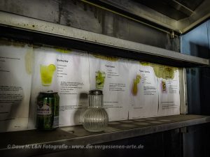 Die Getränkekarte zeigt uns heute noch was es an dieser Bar in dem alten Zollhaus einst zu trinken gab.