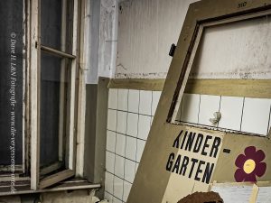 Zu DDR-Zeiten war es üblich, einen Kindergarten in der Firma zu haben, So auch in diesem Industriekomplex des VEB.